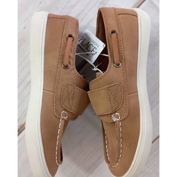 The Children’s Place Tan Canvas Sneakers Size 2 Casual Slip On Shoes New - Picture 4 of 8